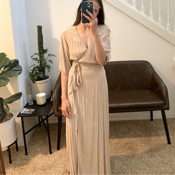 In Loom Wrap Dress - Picture 3 of 10